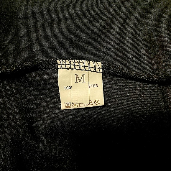 Elegant Skull Cardigan - Picture 5 of 7